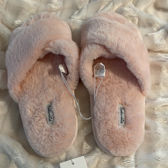 Plush slippers BNWT - Picture 3 of 6